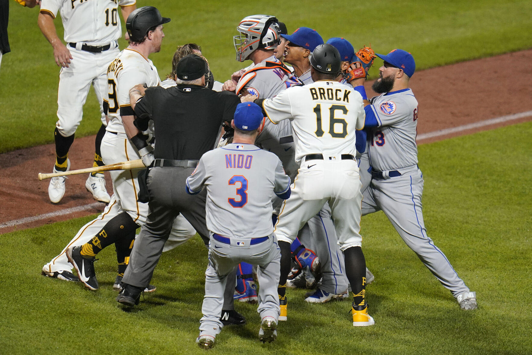APTOPIX Mets Pirates Baseball